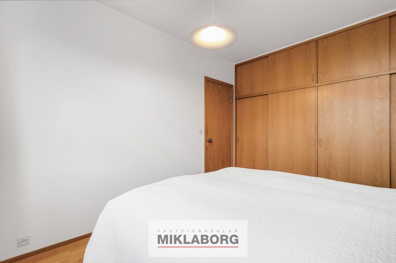 Hraunbær 2 - 0201, 110 Reykjavík