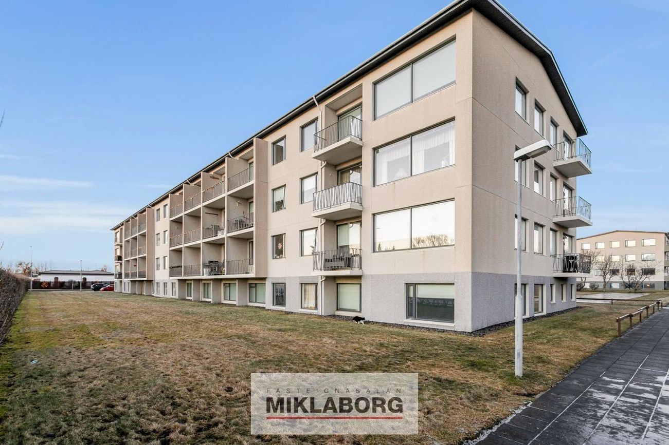 Hraunbær 2 - 0201, 110 Reykjavík