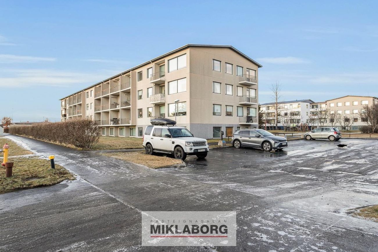 Hraunbær 2 - 0201, 110 Reykjavík