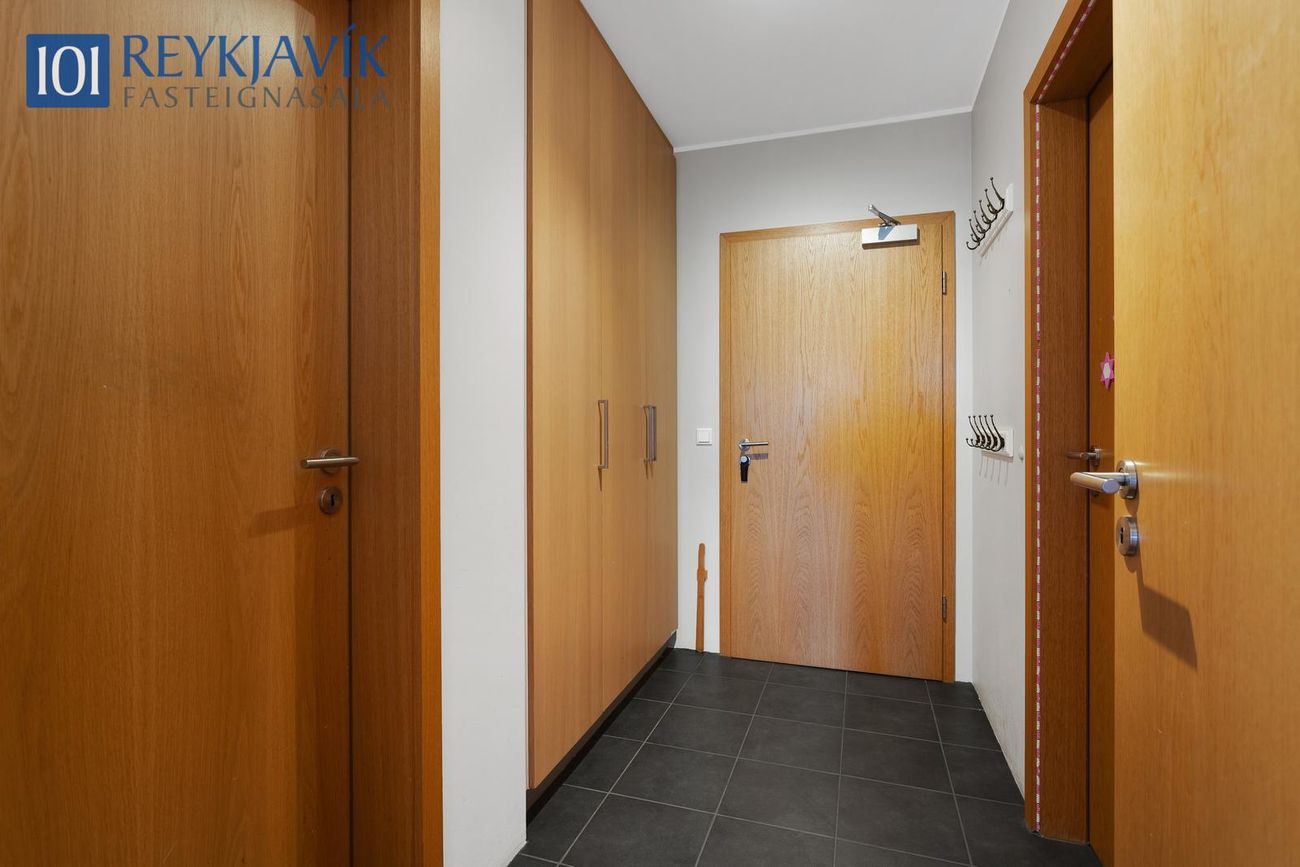Vindakór 16, 203 Kópavogur