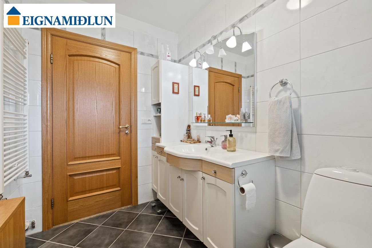 Silfurtún 8, 250 Sveitarfélagið Garður