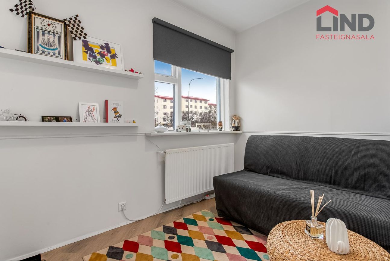 Smárabarð 2, 220 Hafnarfjörður