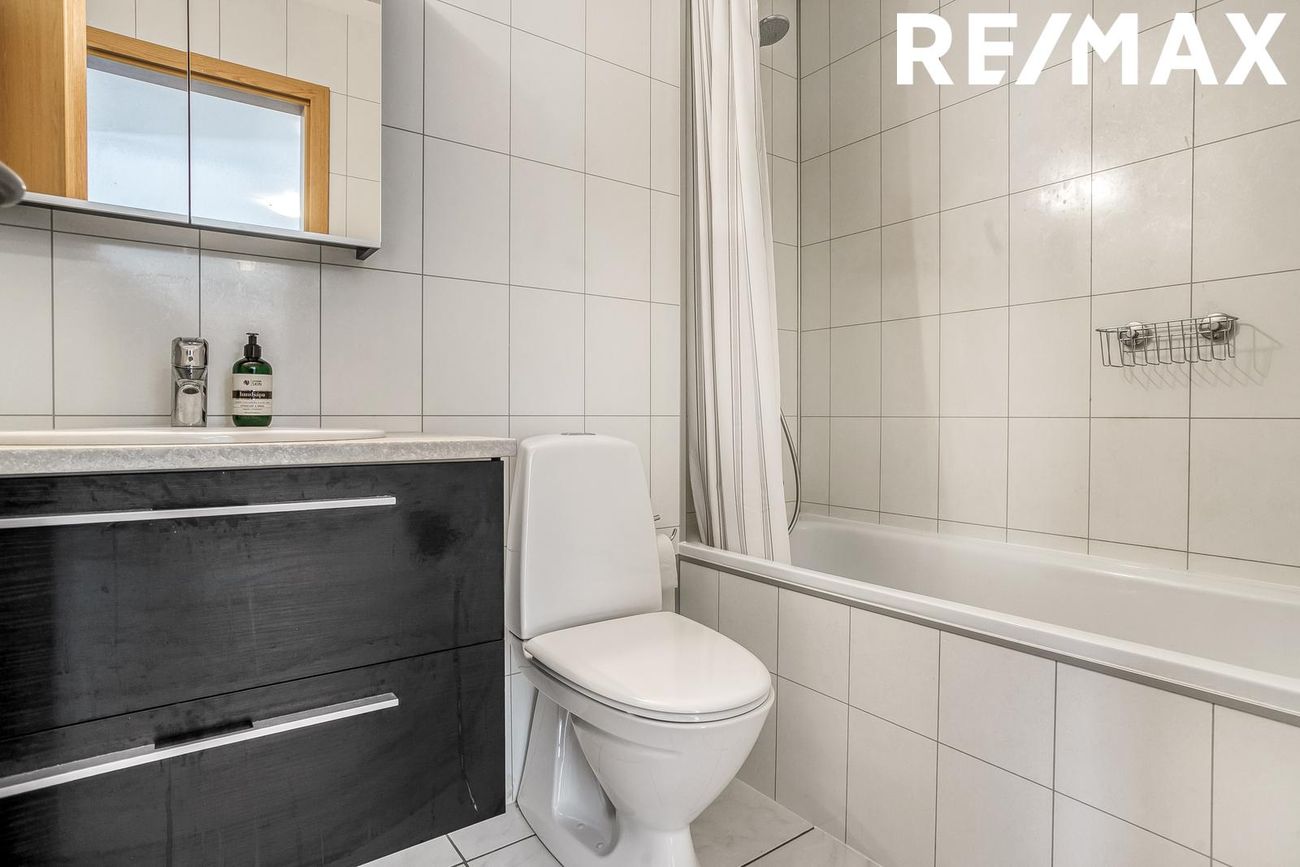 Vallarás 5 - 0302, 110 Reykjavík