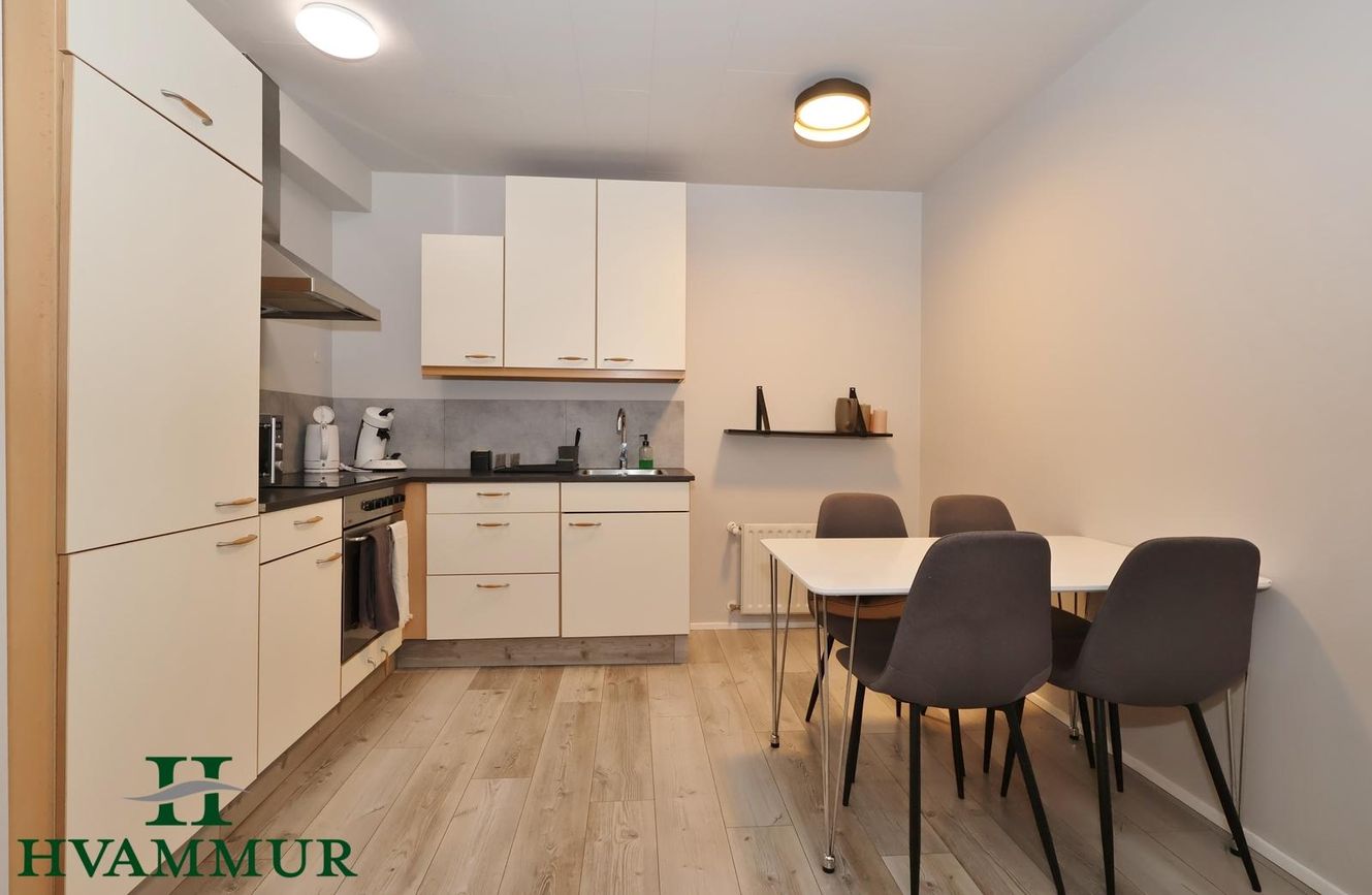 Hafnarstræti 100, 600 Akureyri