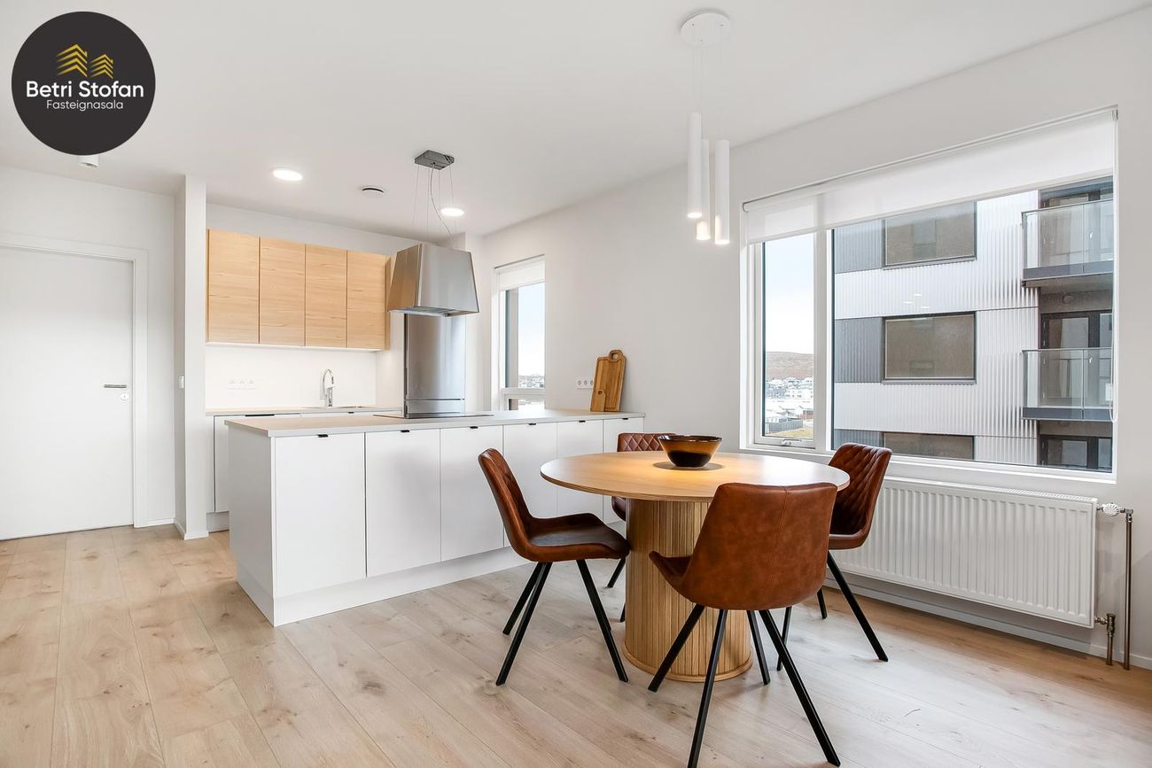 Áshamar 22 - 0205, 221 Hafnarfjörður