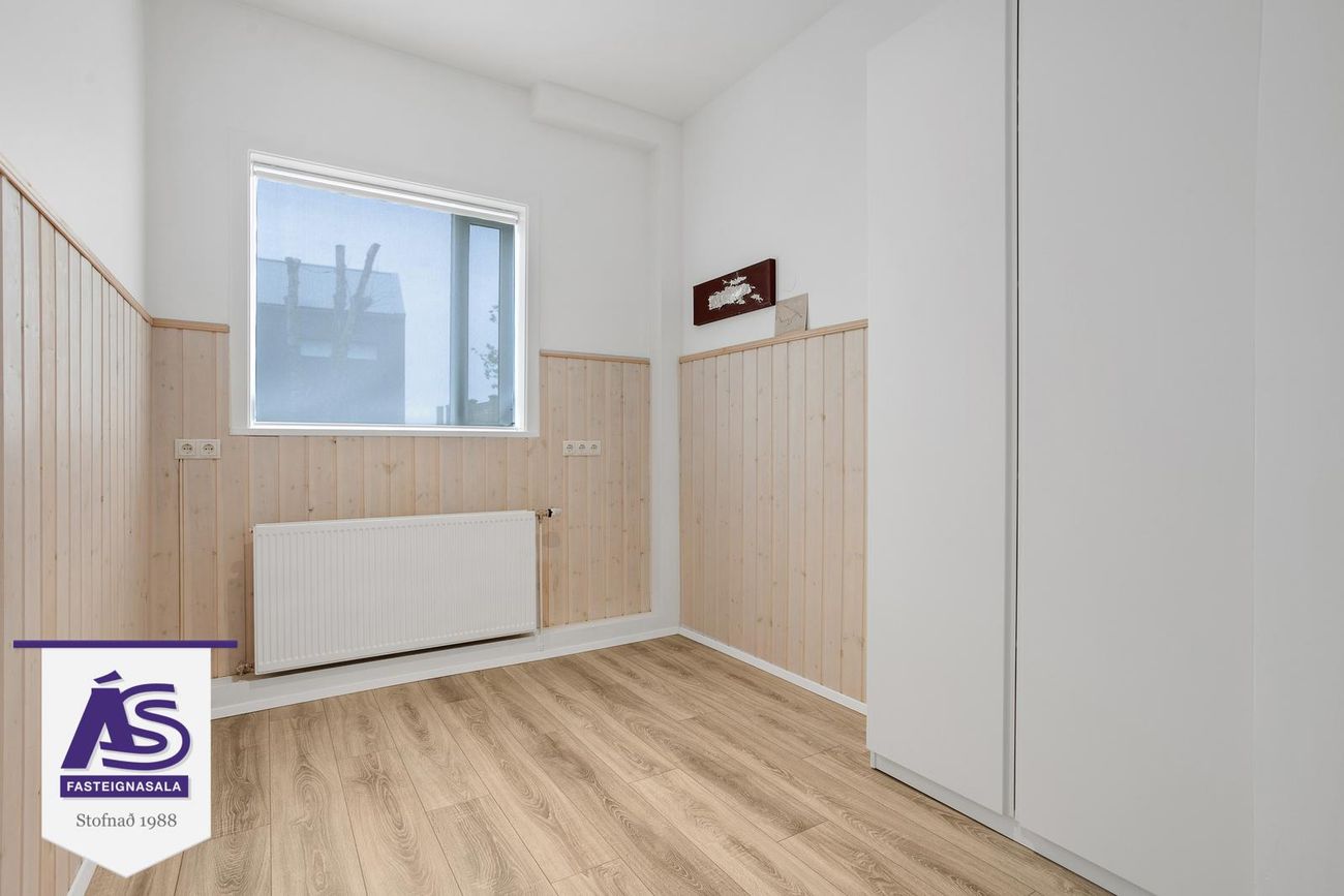 Suðurgata 36, 220 Hafnarfjörður