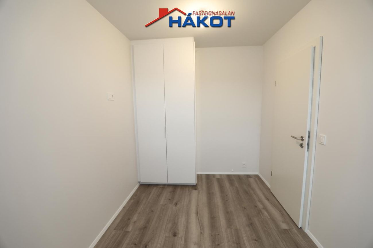 Asparskógar 18, 300 Akranes