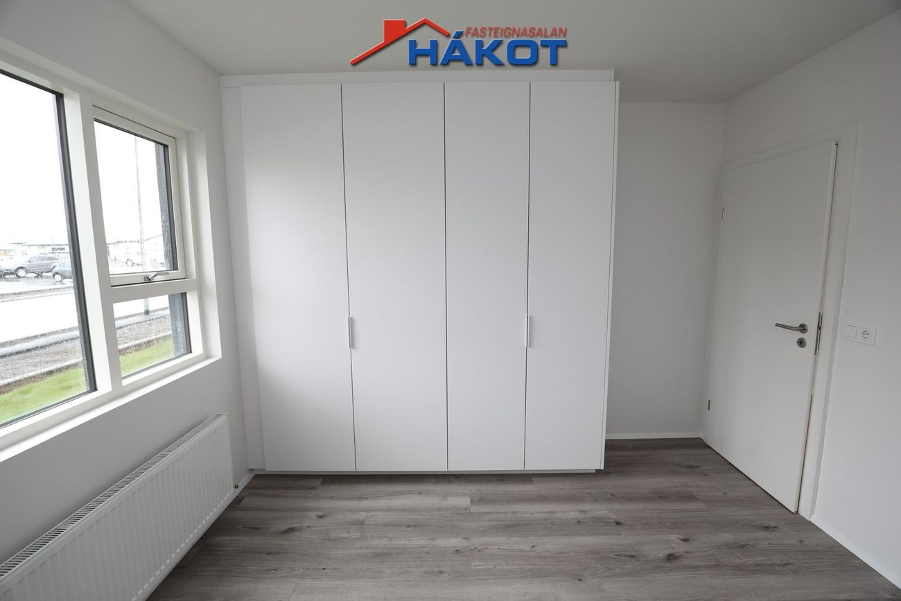 Asparskógar 18, 300 Akranes