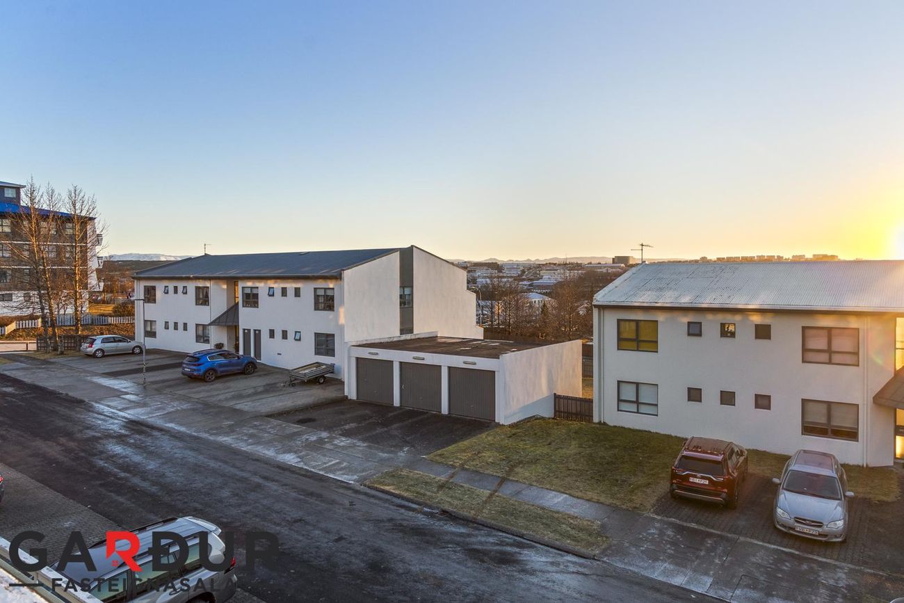 Frostafold 23, 112 Reykjavík