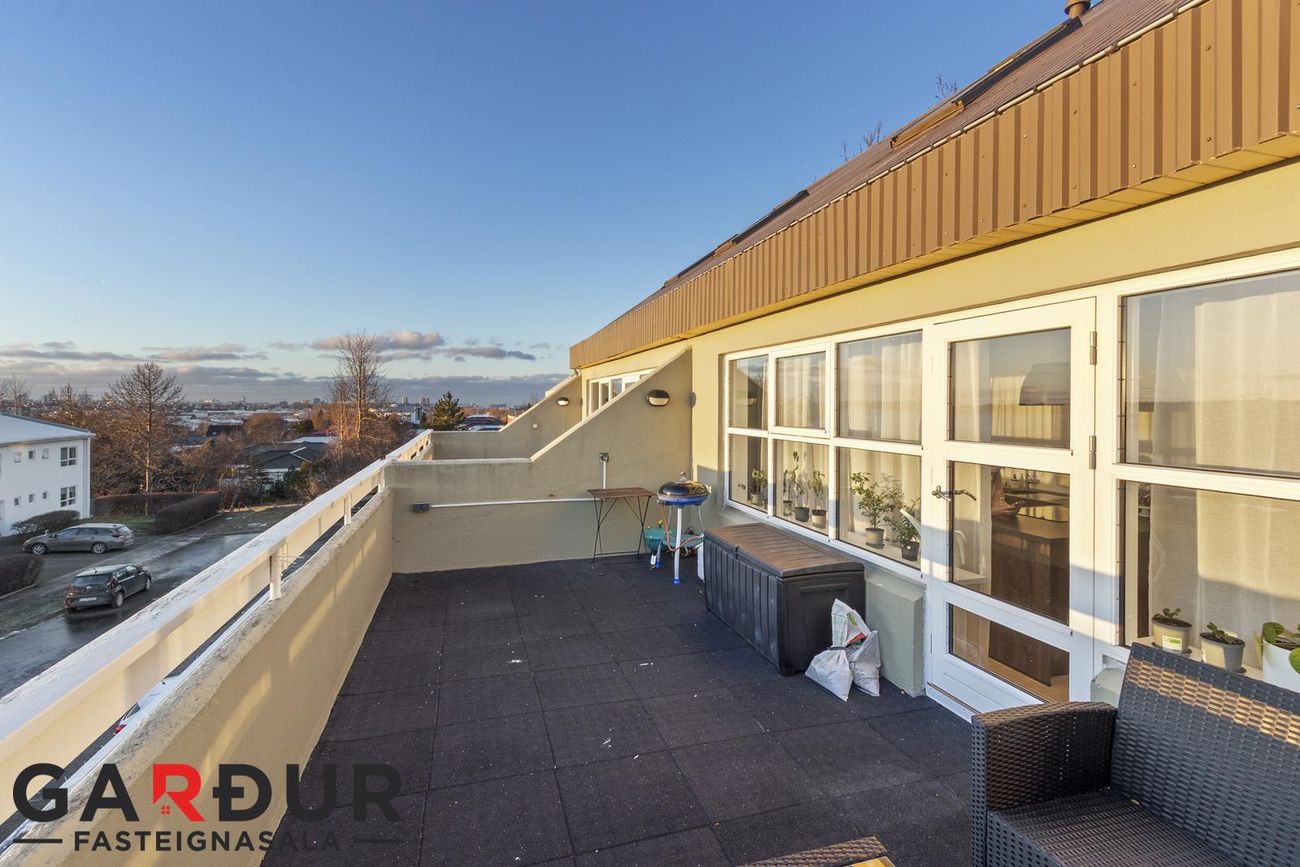 Frostafold 23, 112 Reykjavík