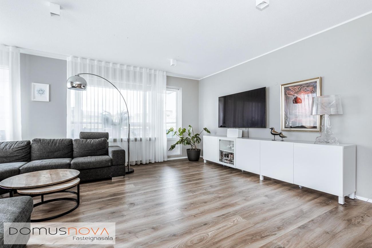 Ásakór 1, 203 Kópavogur