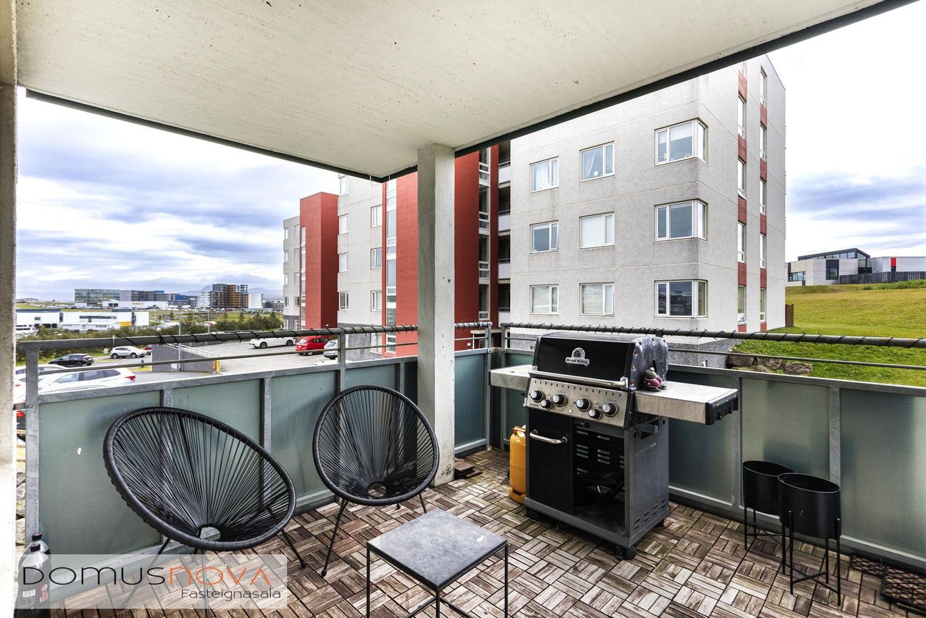 Ásakór 1, 203 Kópavogur