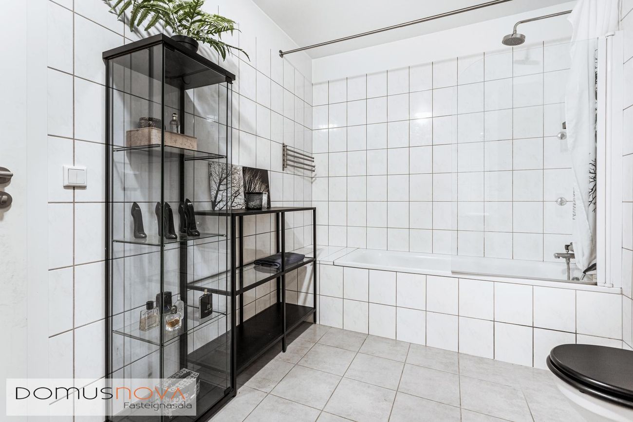 Ásakór 1, 203 Kópavogur