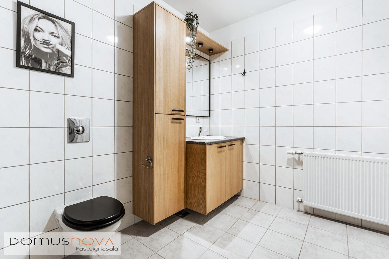 Ásakór 1, 203 Kópavogur