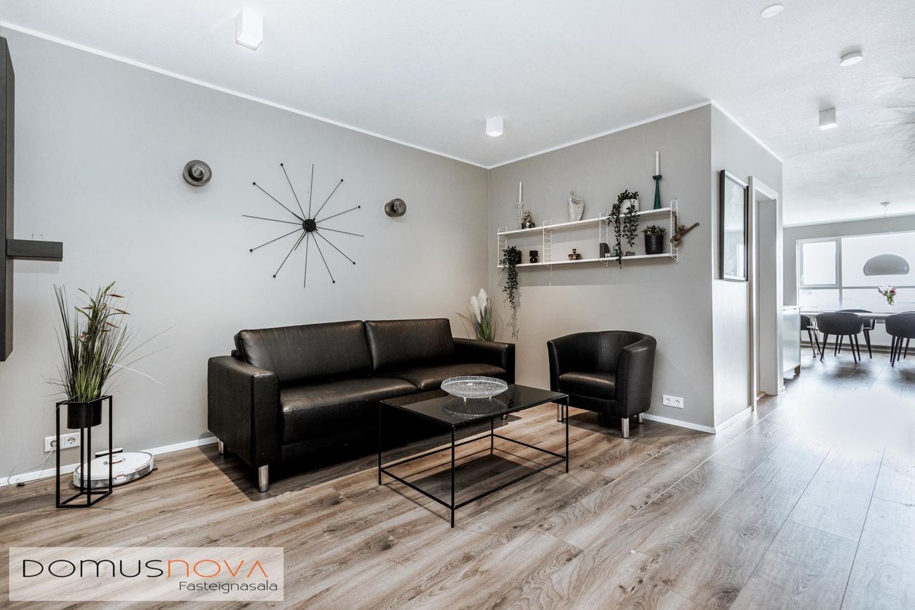 Ásakór 1, 203 Kópavogur