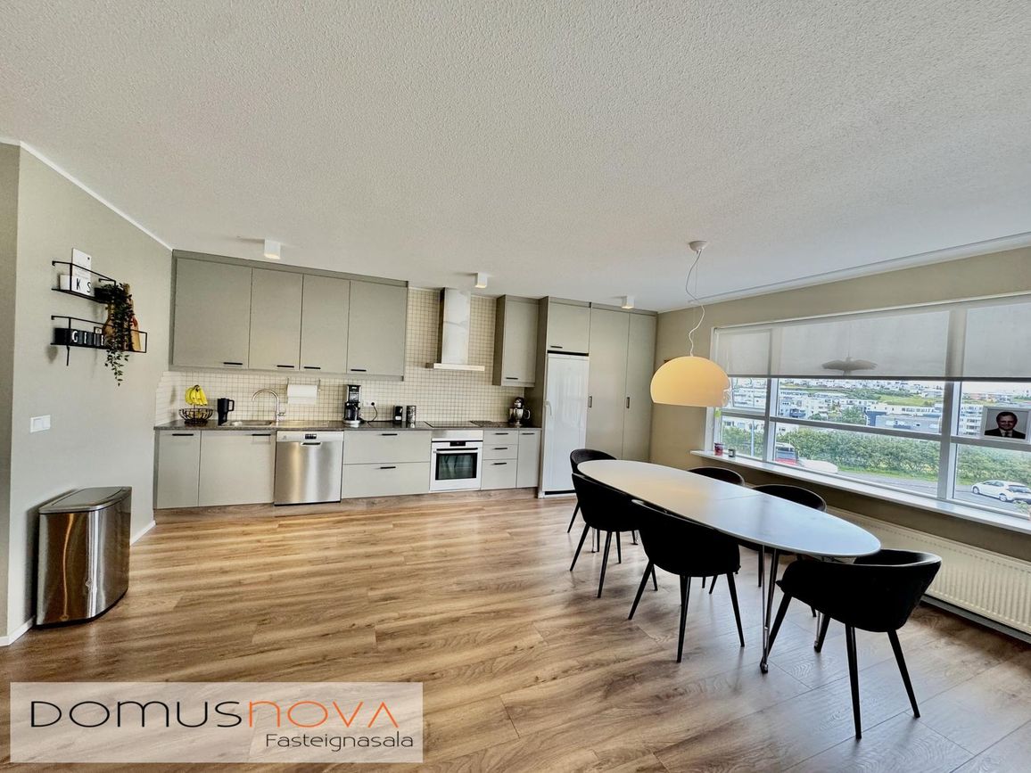 Ásakór 1, 203 Kópavogur