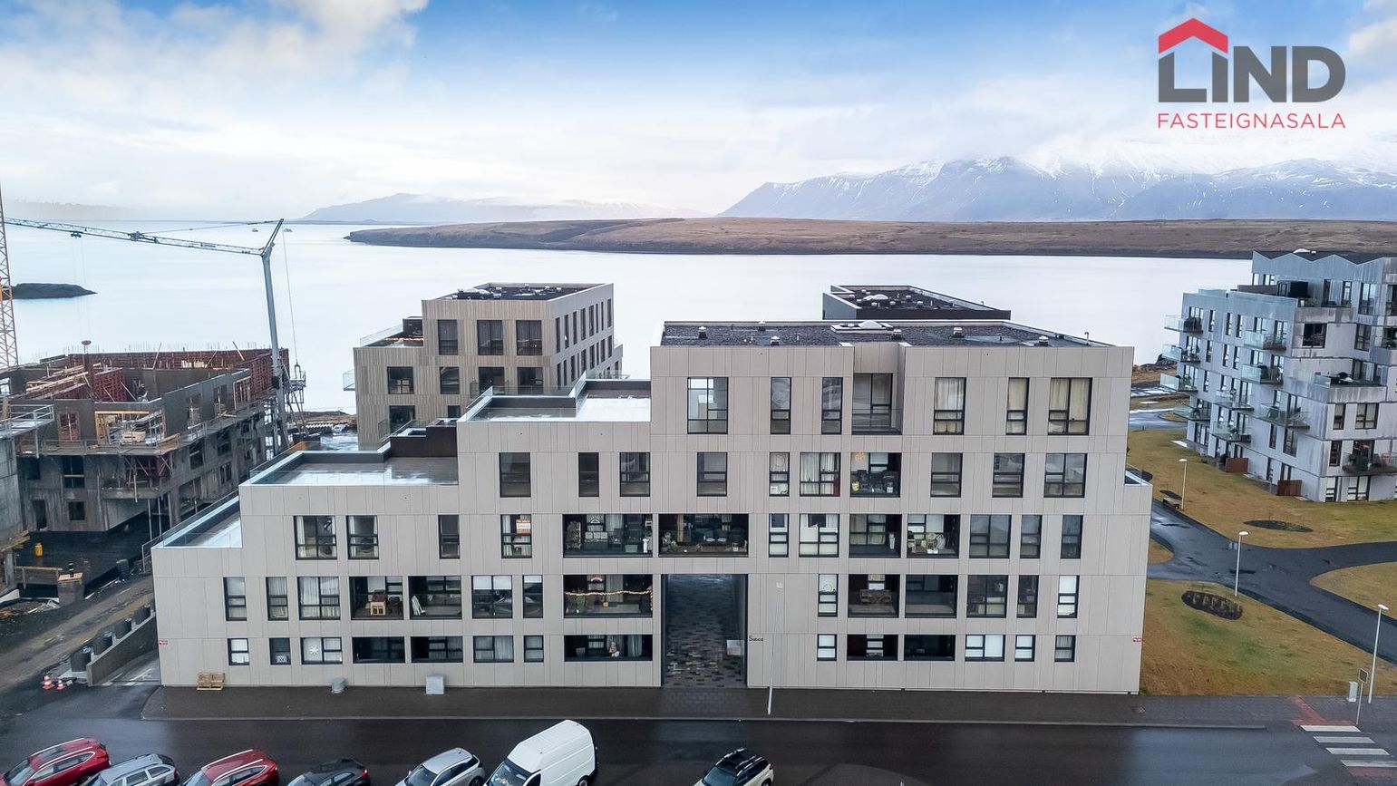 Jöfursbás 5D, 112 Reykjavík
