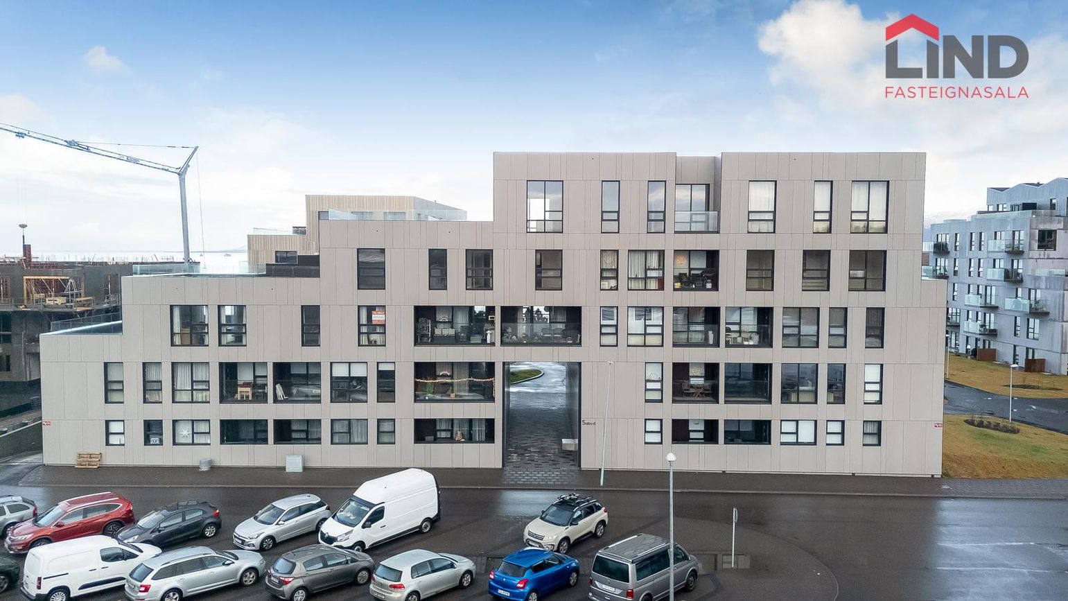 Jöfursbás 5D, 112 Reykjavík