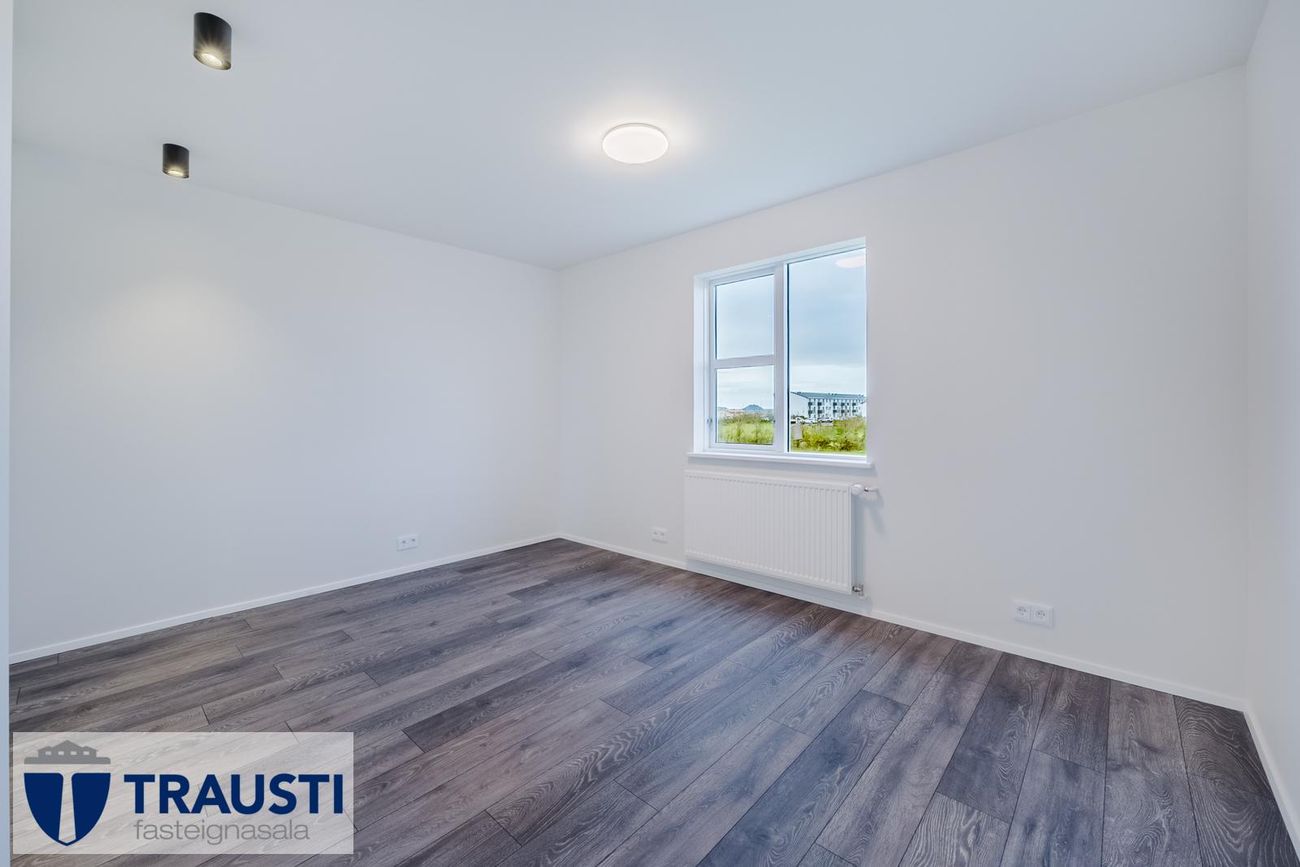 Grænásbraut 1218, 262 Reykjanesbær