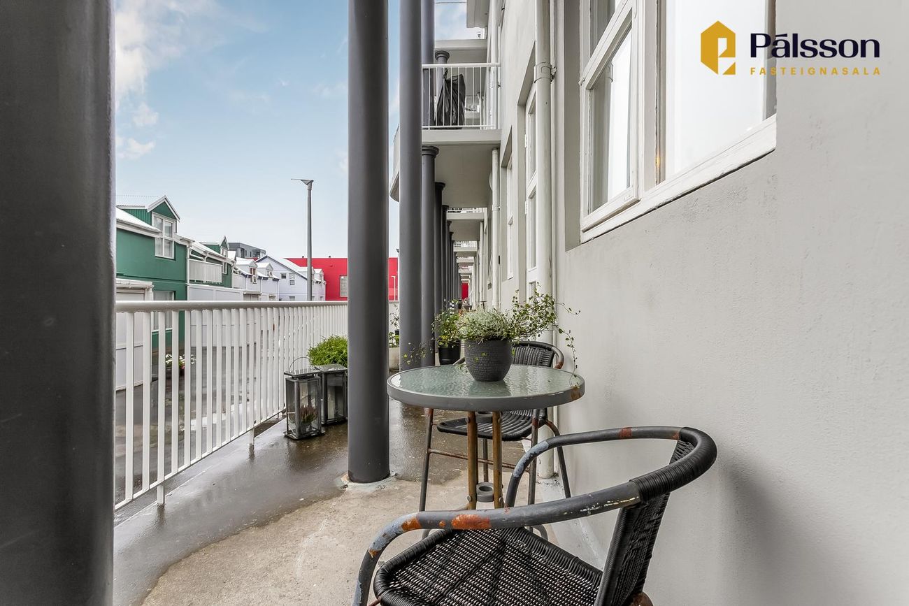 Hringbraut 119, 101 Reykjavík