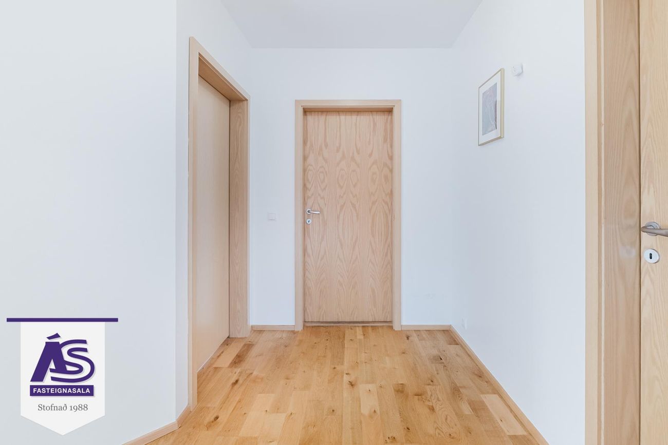 Drekavellir 8 - 0202, 221 Hafnarfjörður