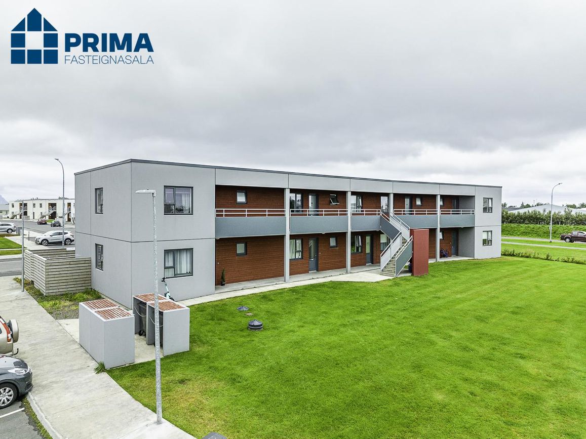Asparskógar 24, 300 Akranes