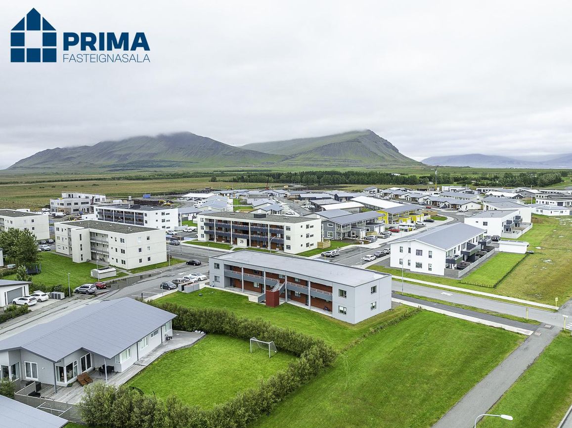 Asparskógar 24, 300 Akranes