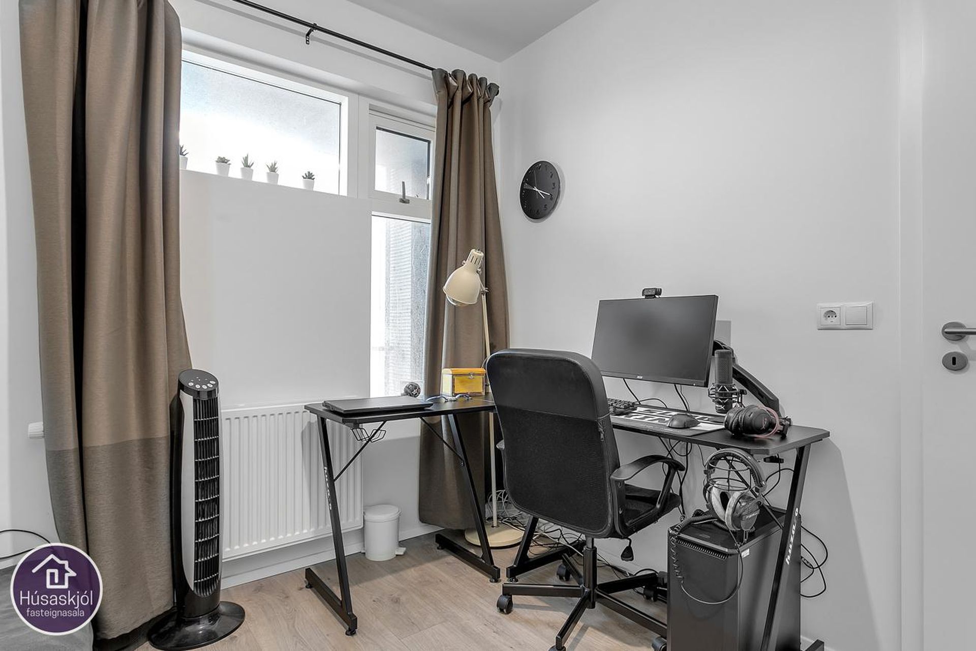 Dalsbraut 6, 260 Reykjanesbær