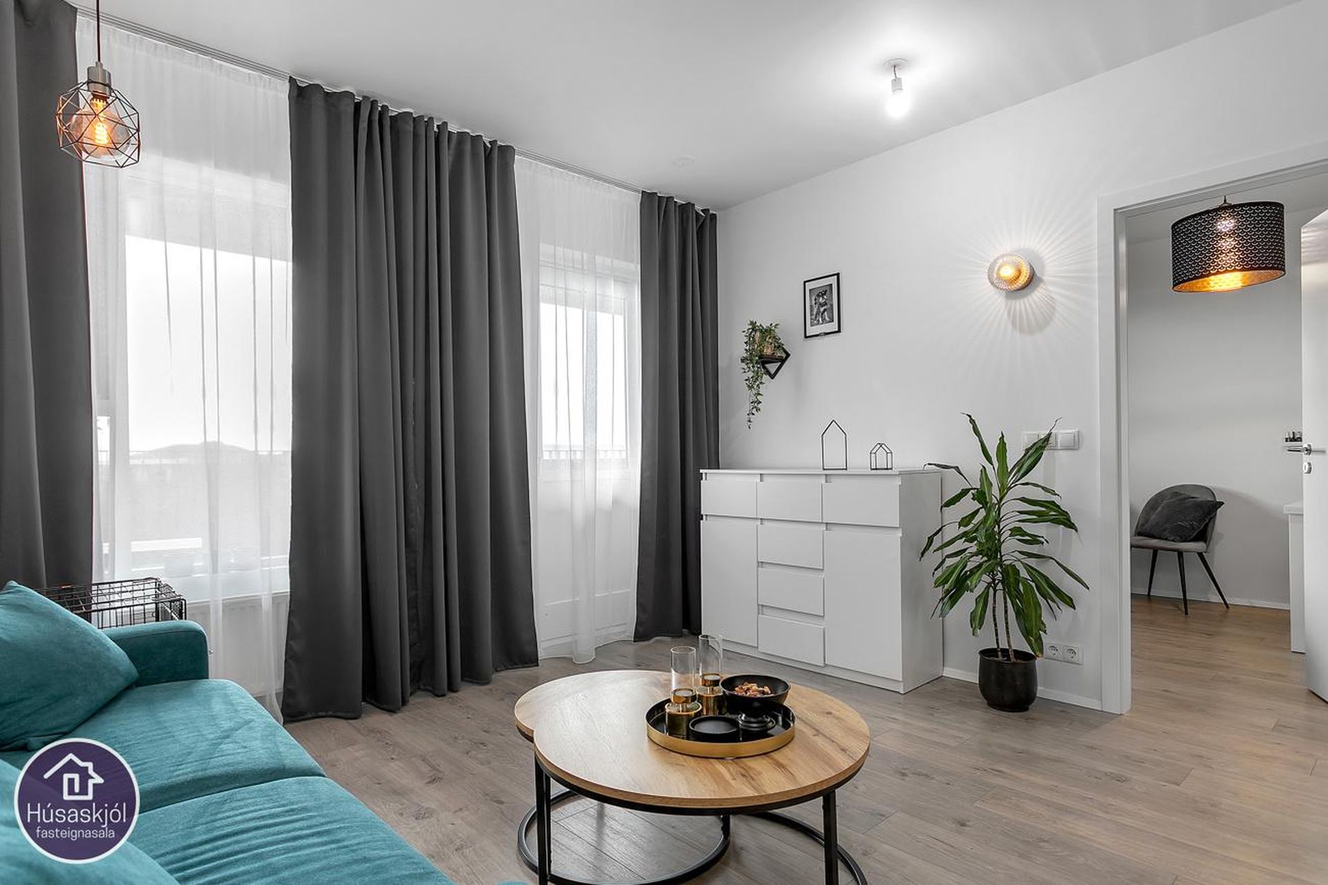 Dalsbraut 6, 260 Reykjanesbær