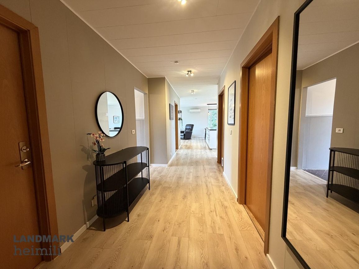 Grundargata 54 - 0101, 350 Grundafjörður