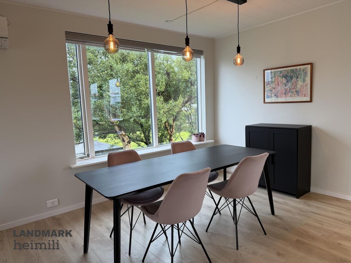 Grundargata 54 - 0101, 350 Grundafjörður