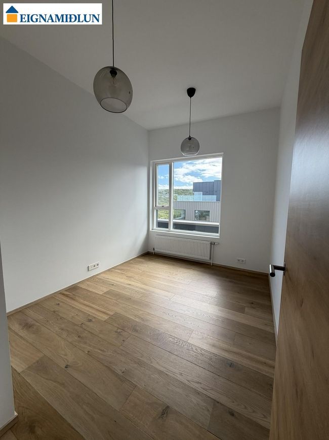 Urriðaholtsstræti 13, 210 Garðabær