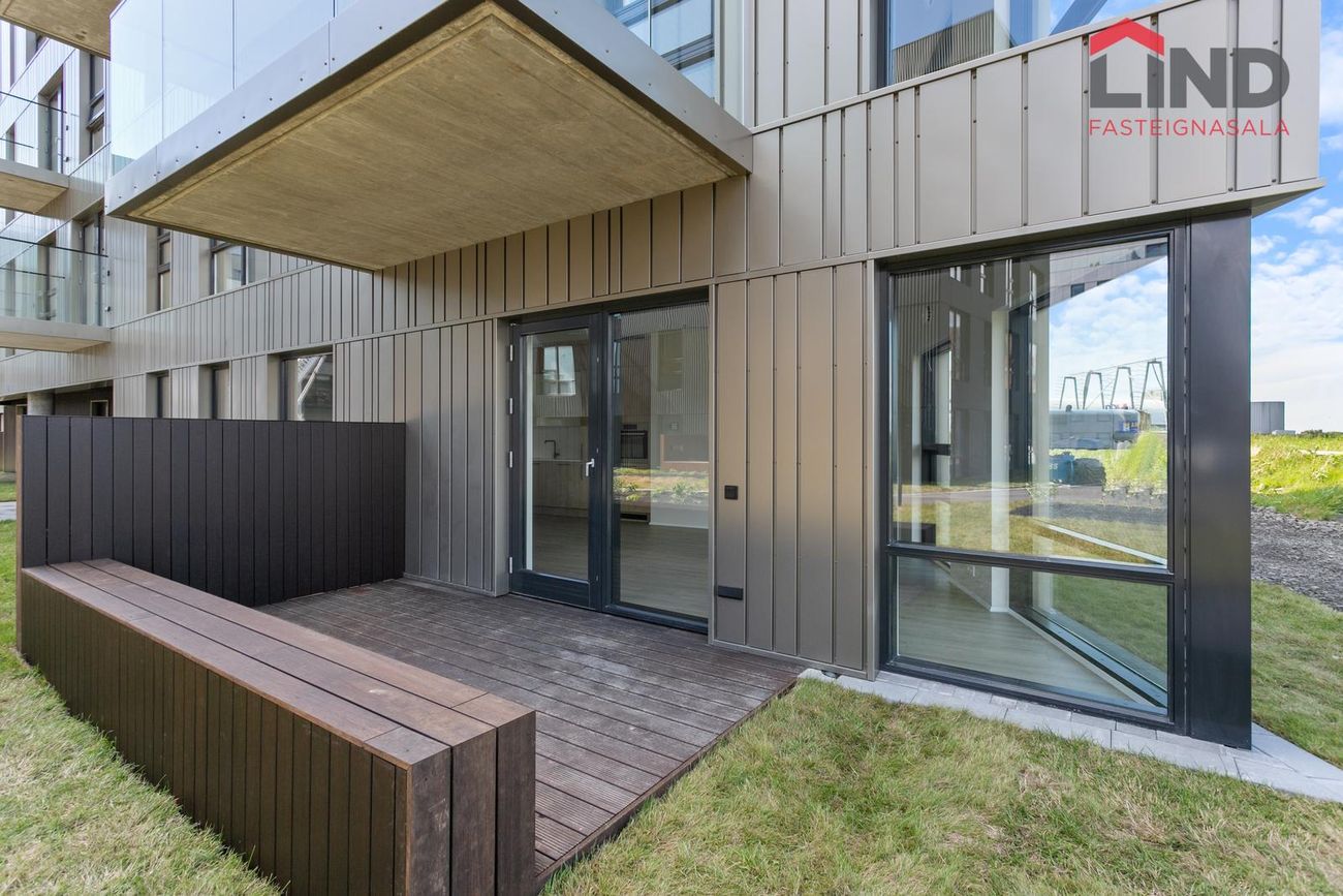 Jöfursbás 5B - 0101, 112 Reykjavík