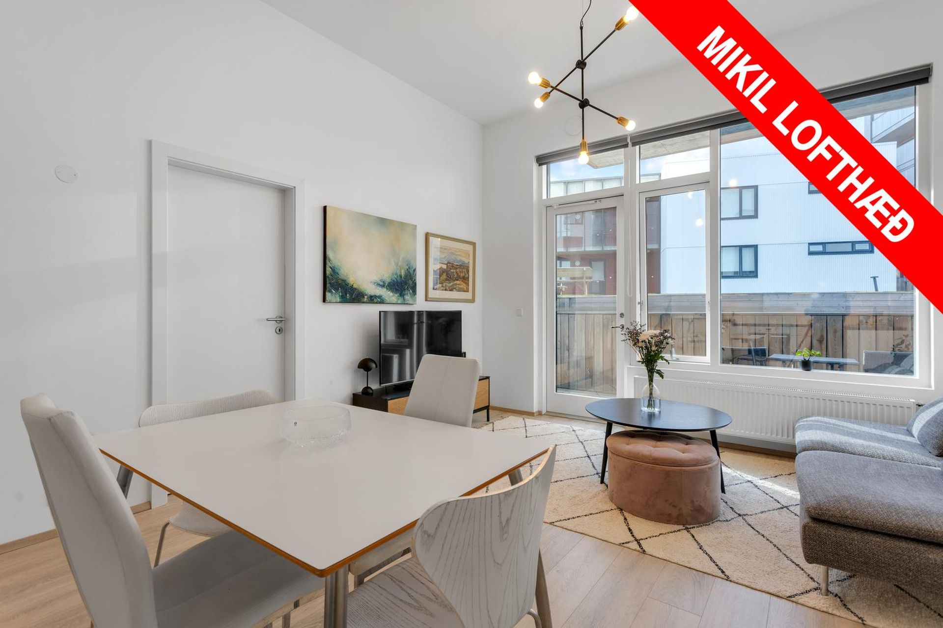 Dugguvogur 8, 104 Reykjavík
