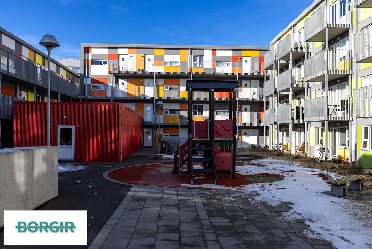 Jöfursbás 11B, 112 Reykjavík