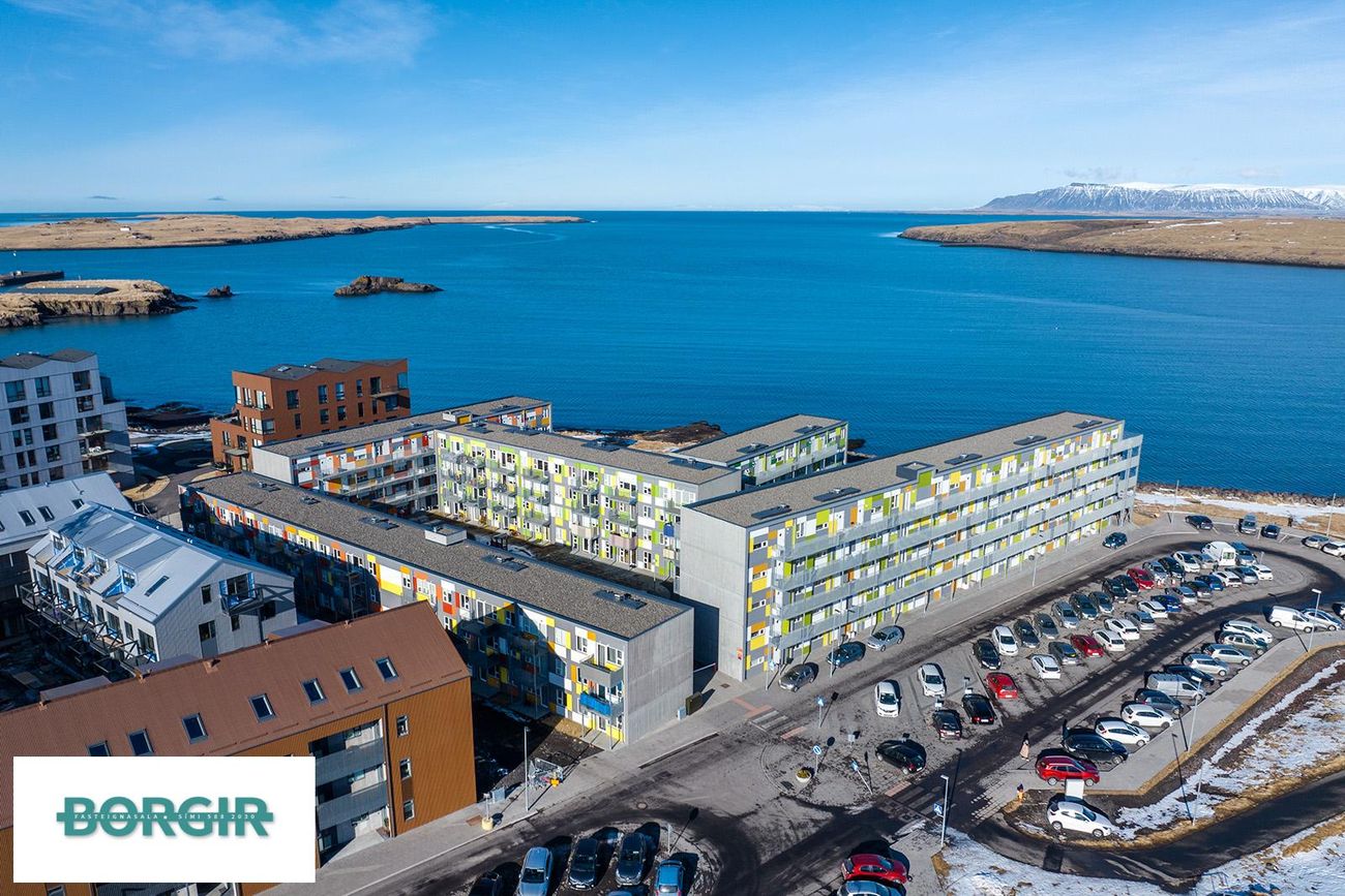 Jöfursbás 11B, 112 Reykjavík