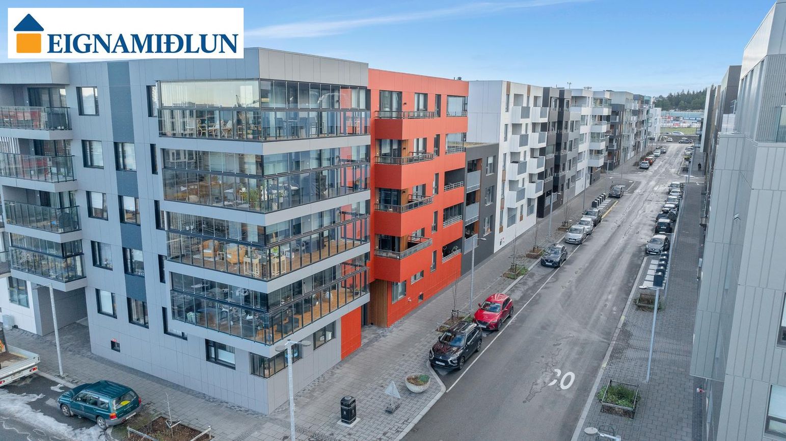 Smyrilshlíð 1, 102 Reykjavík