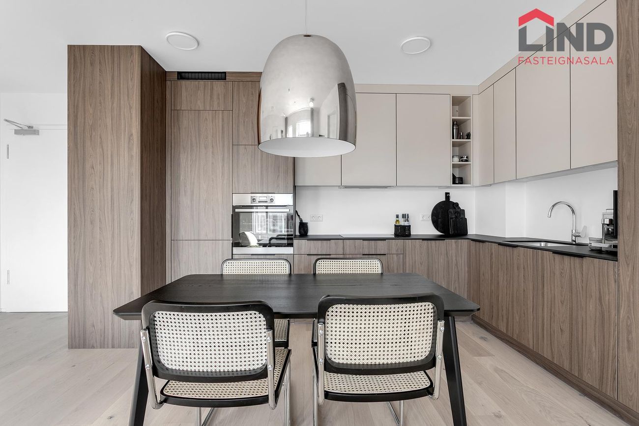 Hafnarbraut 4, 200 Kópavogur