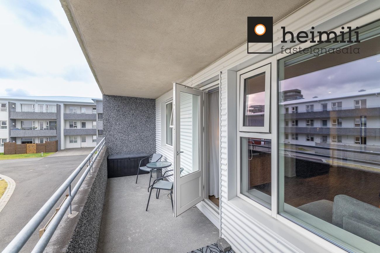 Bjarkavellir 1B, 221 Hafnarfjörður