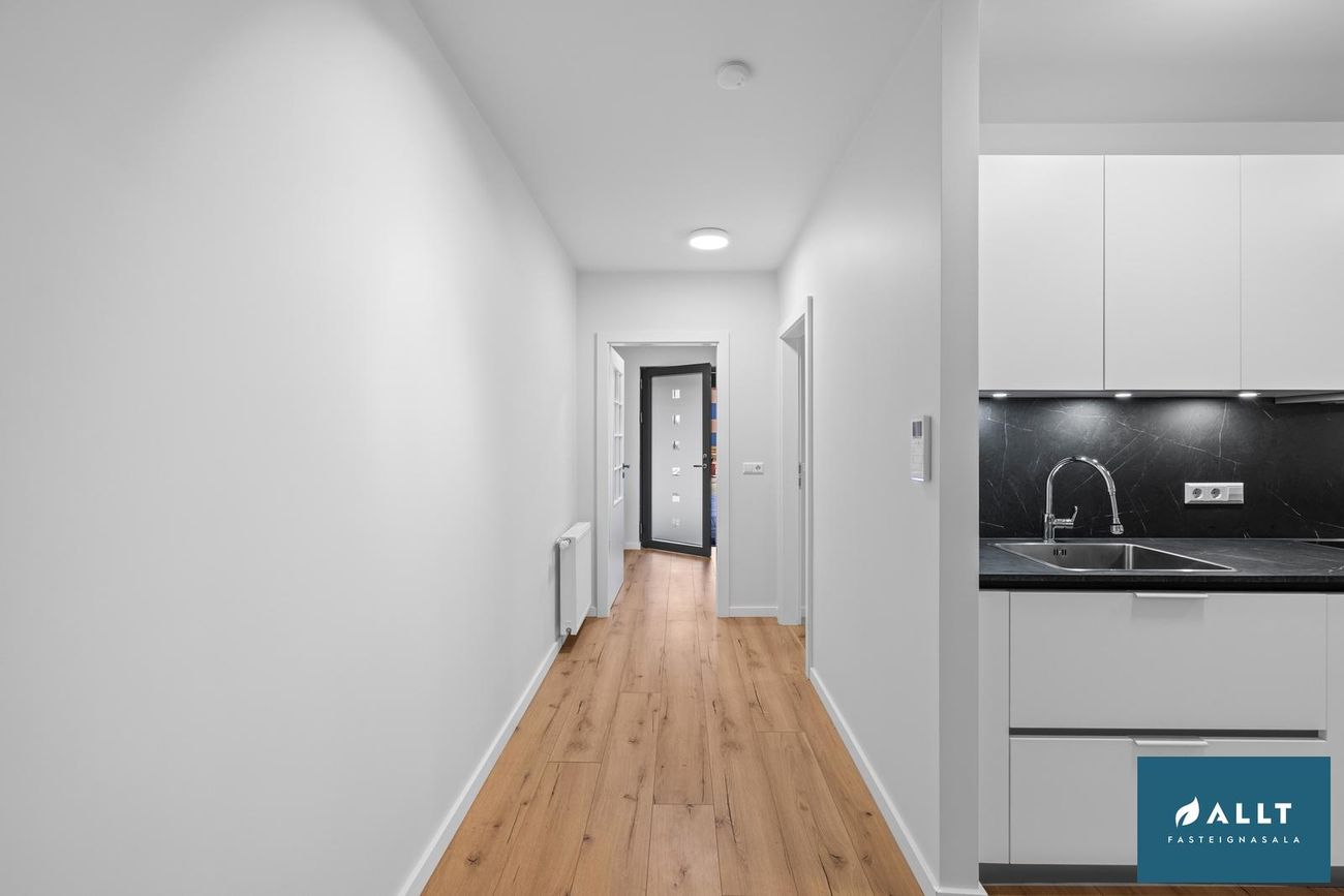 Smyrilshlíð 3, 102 Reykjavík