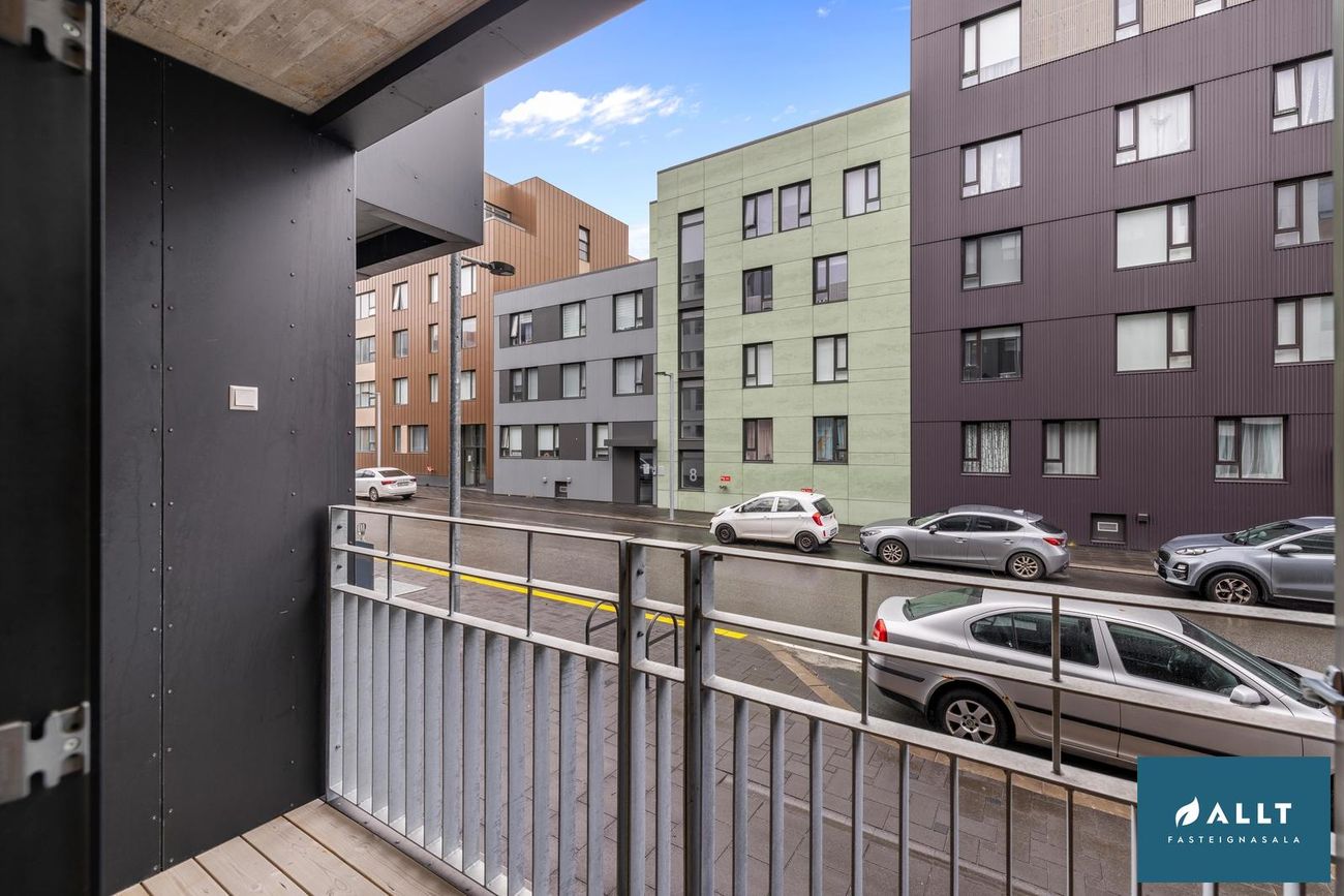 Smyrilshlíð 3, 102 Reykjavík
