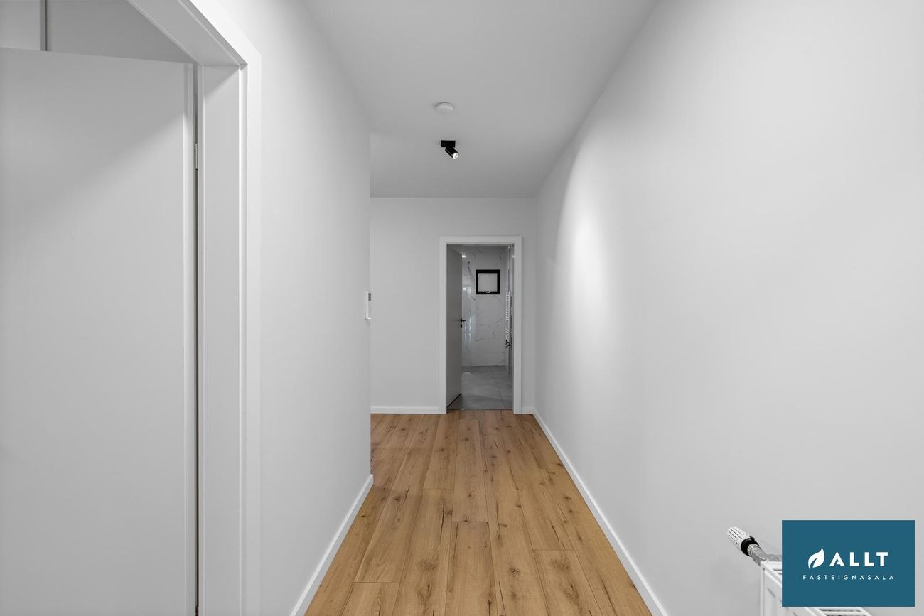 Smyrilshlíð 3, 102 Reykjavík