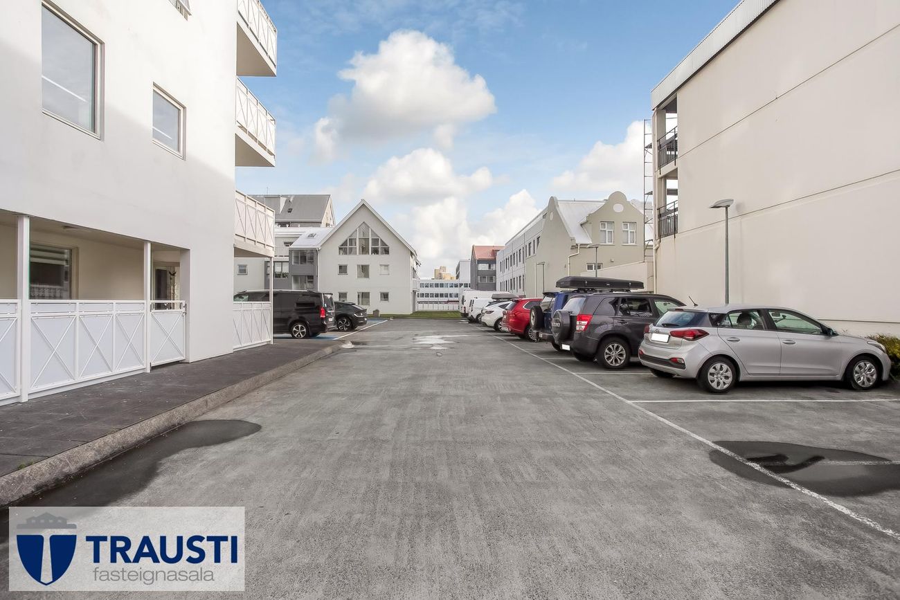 Skúlagata 40, 101 Reykjavík