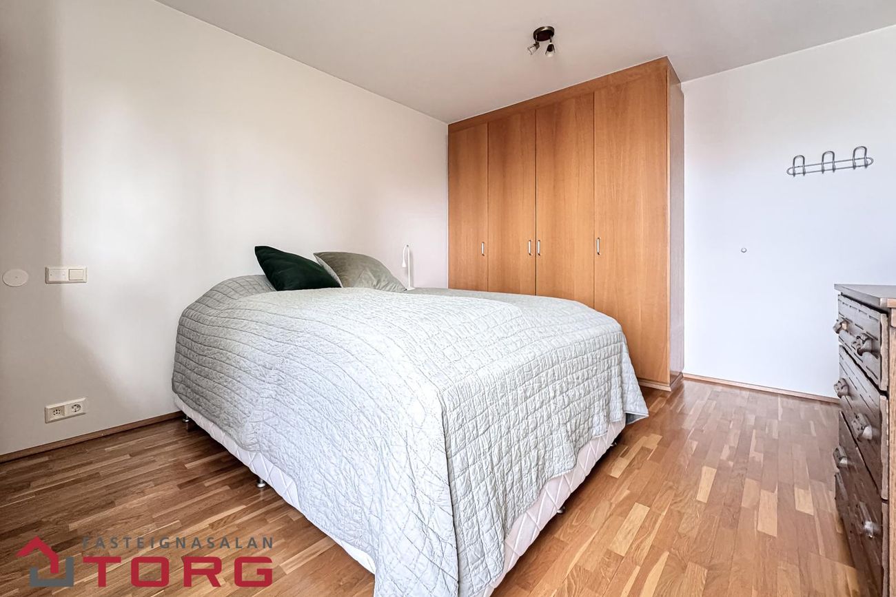 Kleppsvegur 62, 104 Reykjavík