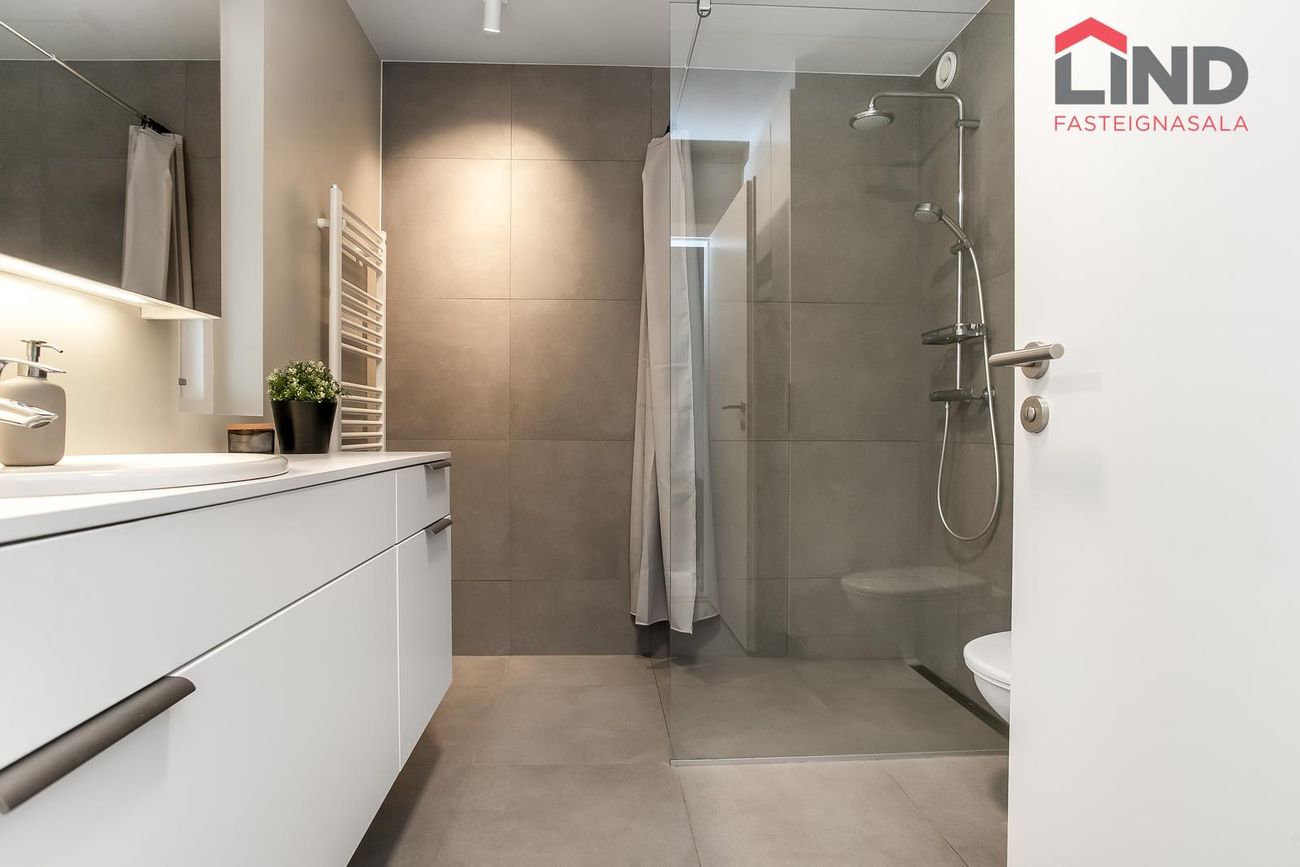 Hafnarbraut 12A, 200 Kópavogur