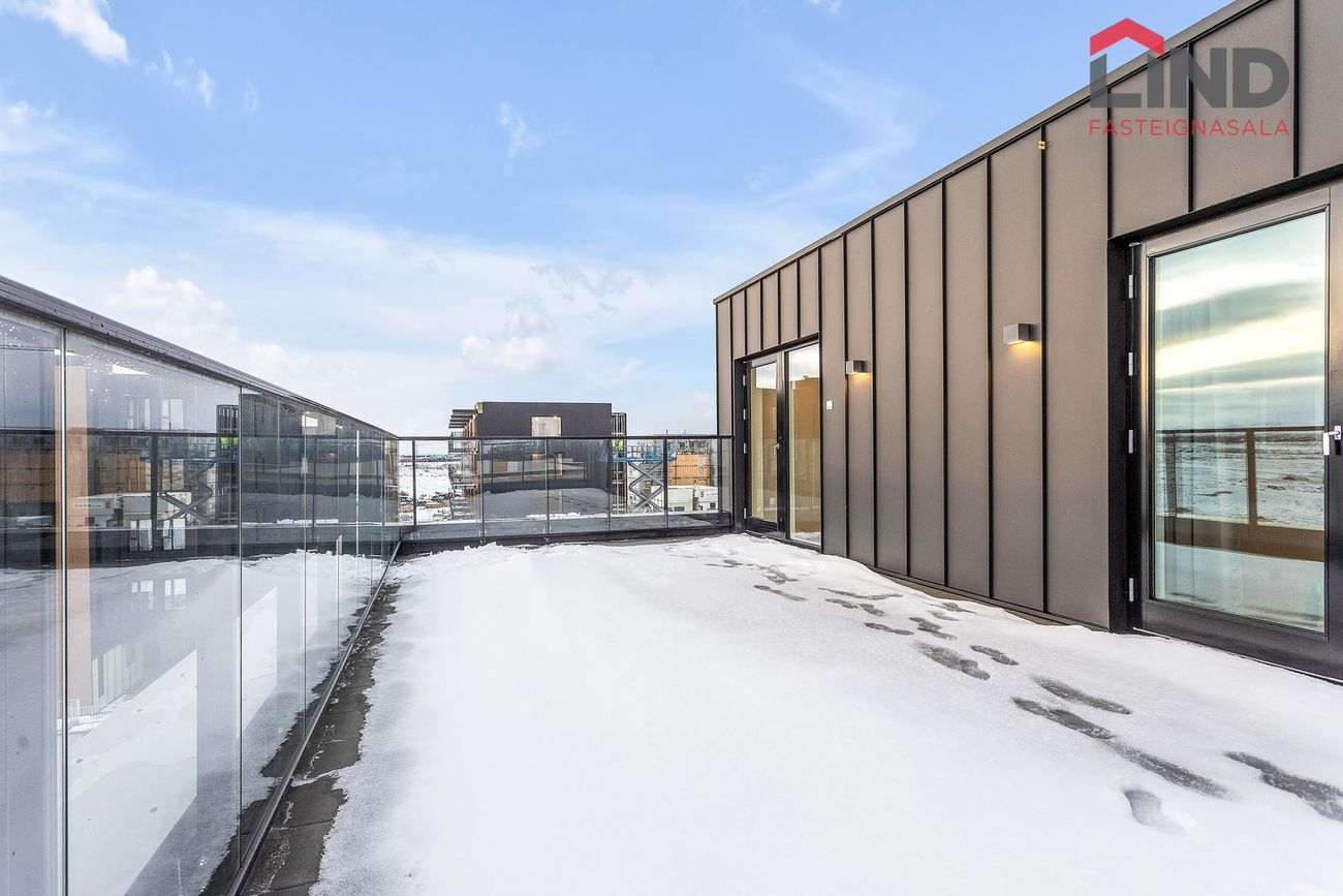 Áshamar 52 - 0502, 221 Hafnarfjörður