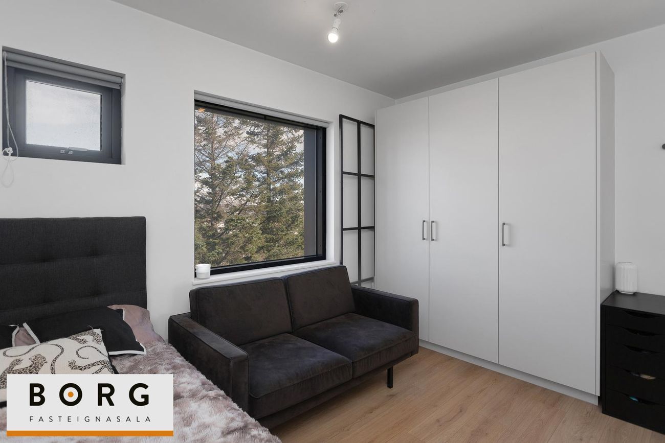 Sogavegur 73, 108 Reykjavík