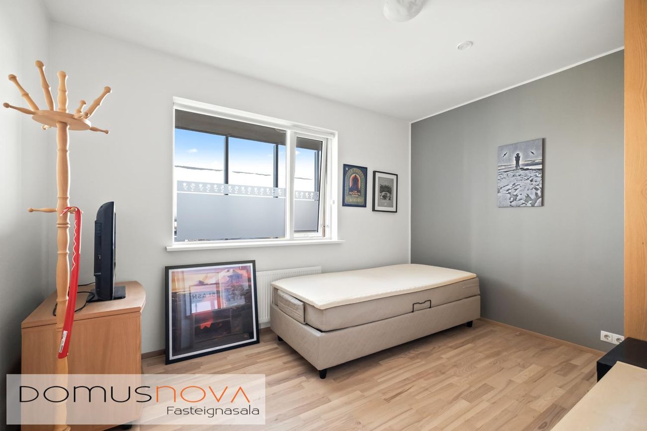 Holtsflöt 4 - 0502, 300 Akranes