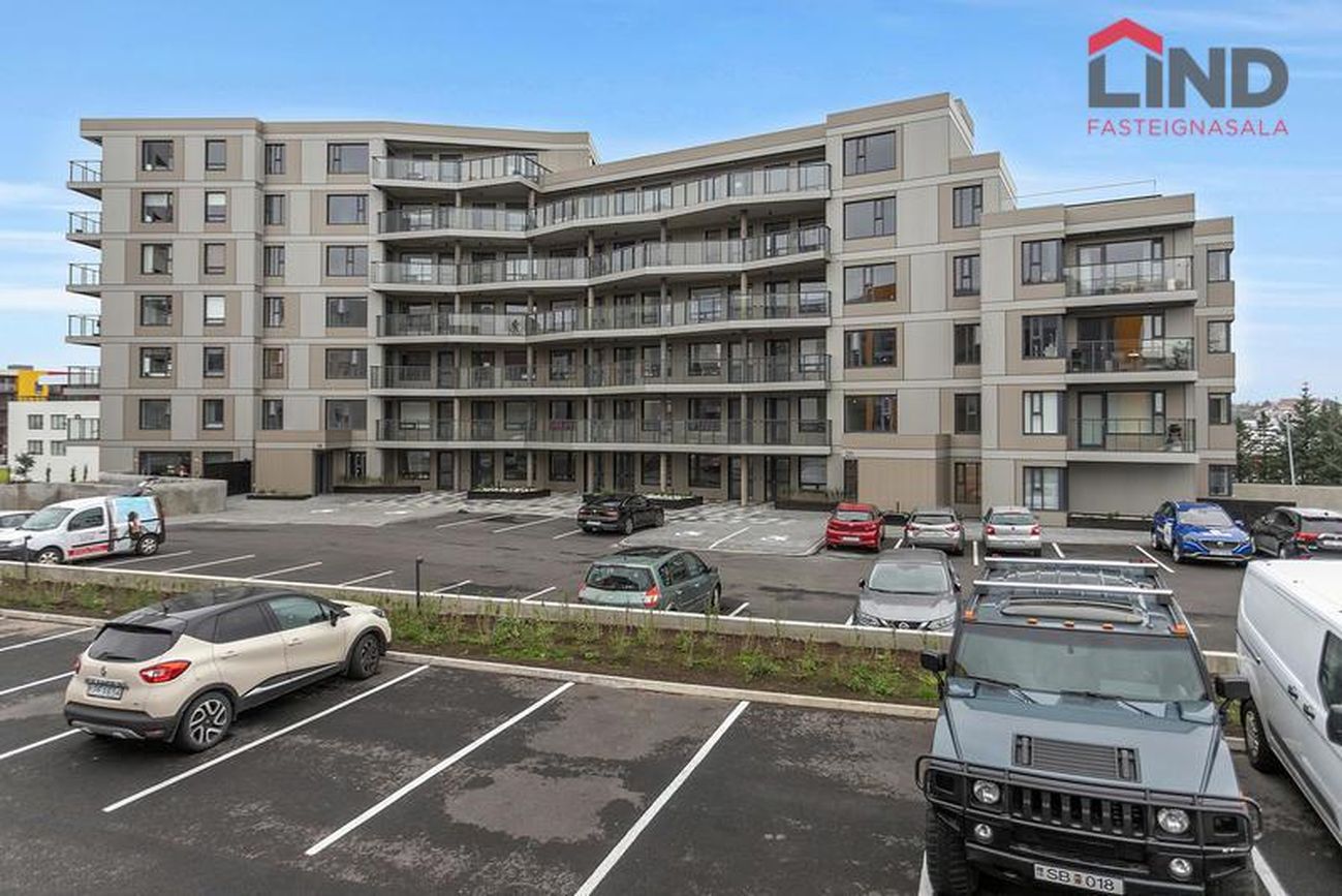 Álalind 18, 201 Kópavogur