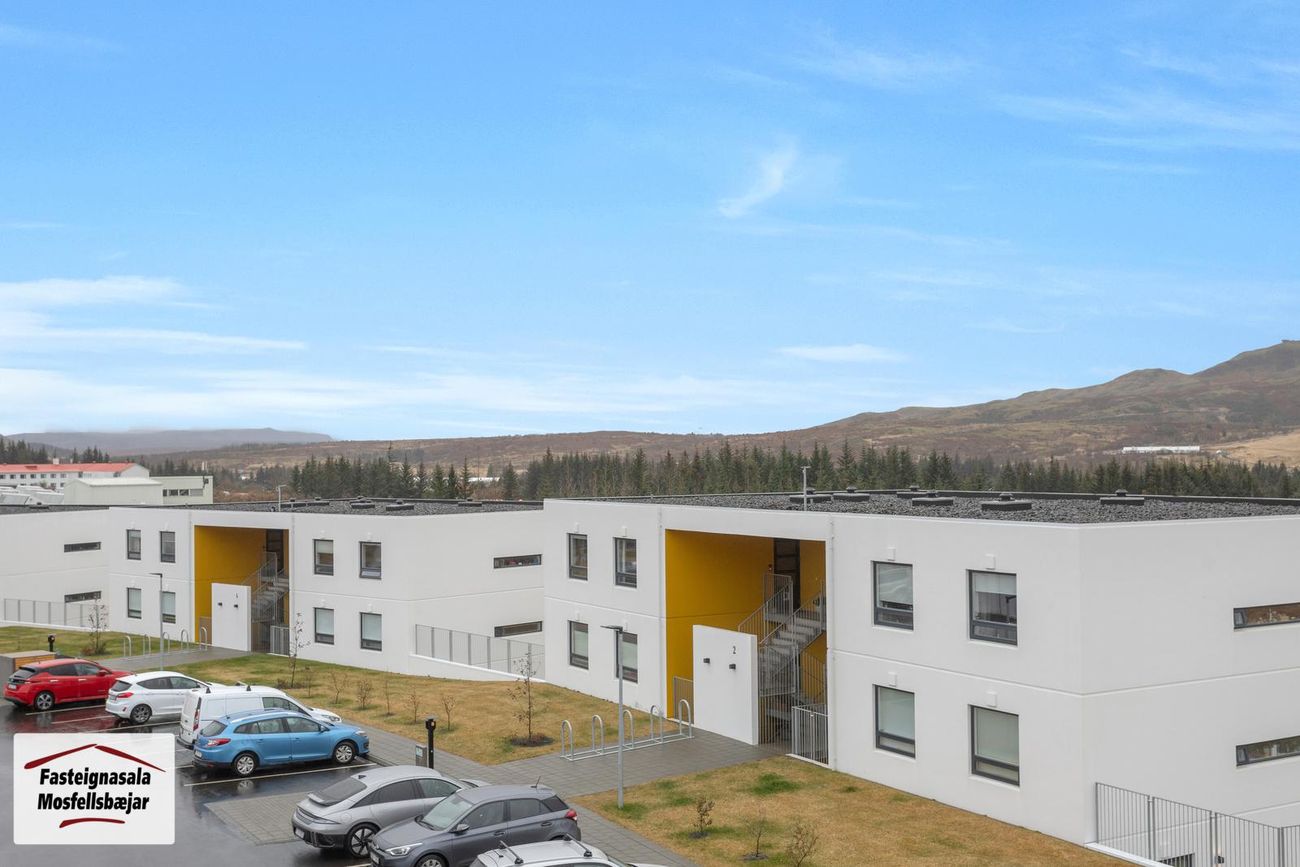 Vefarastræti 38, 270 Mosfellsbær